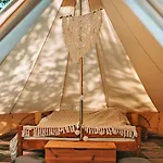 Miła łąka Glamping Luksusowy namiot Miłki