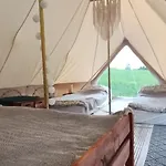 Miła łąka Glamping Luksusowy namiot
